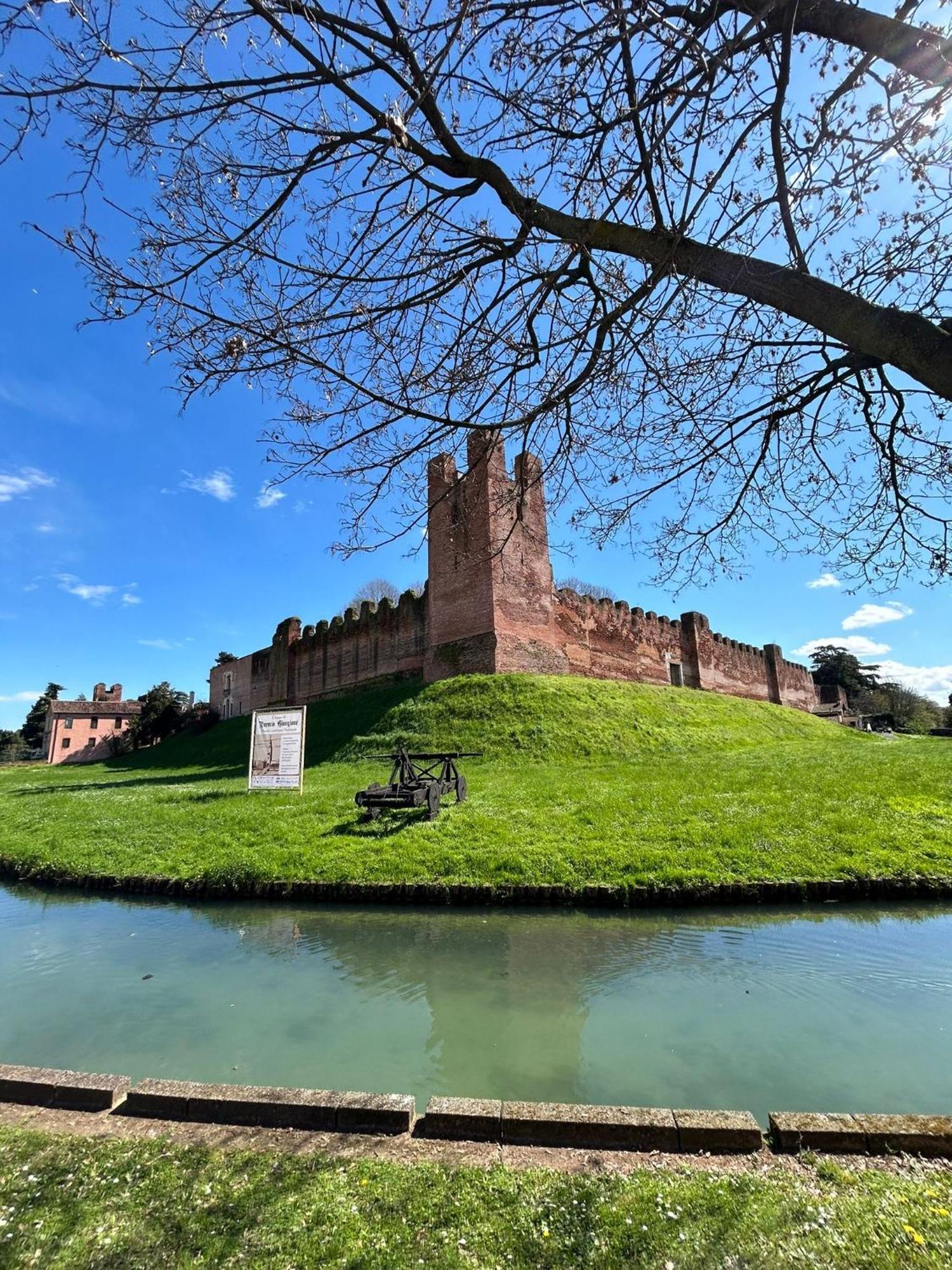 Soranza Suite Castelfranco Veneto Exterior foto